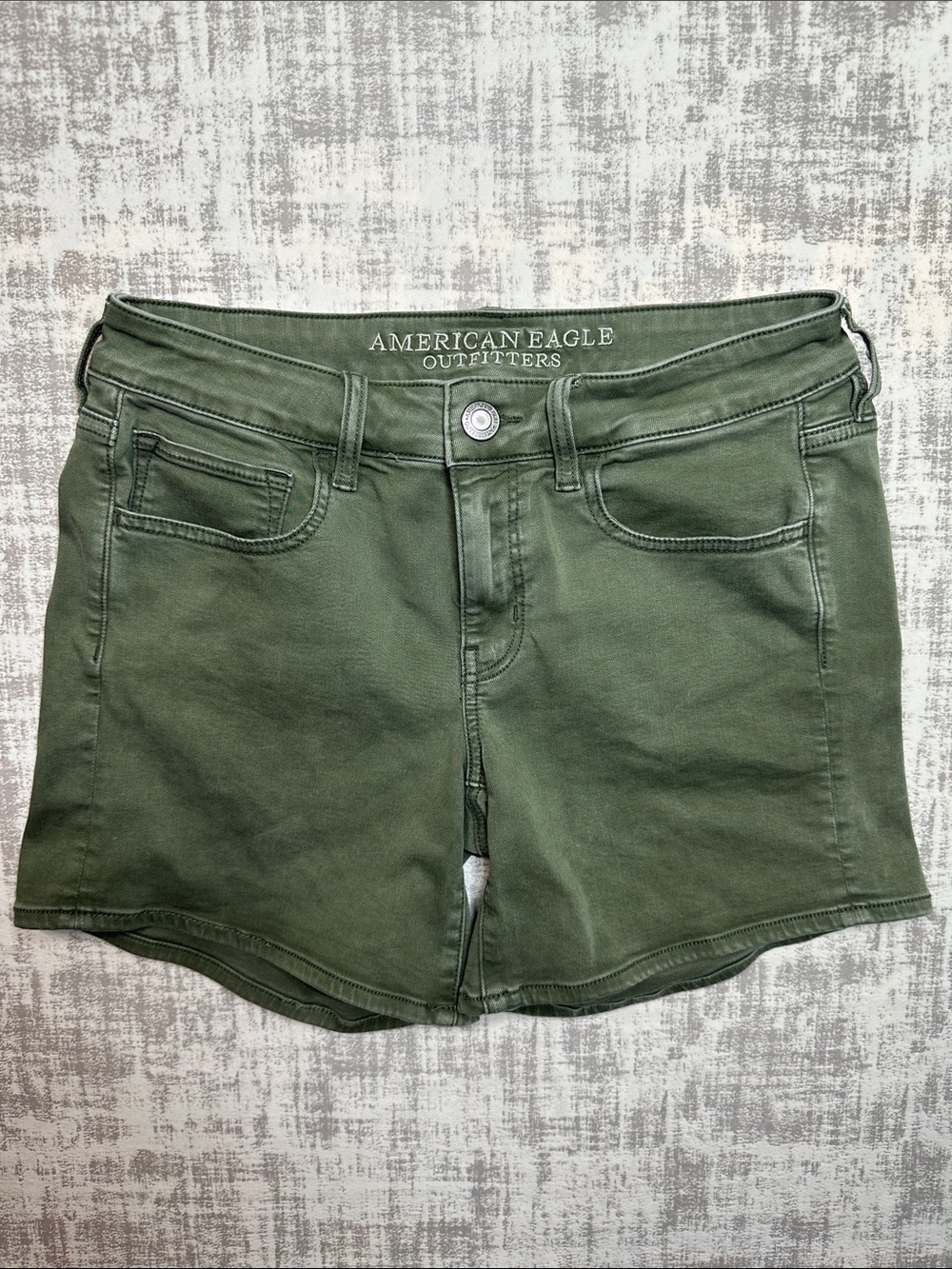 American Eagle Outfitters Olive Green Midi Shorts Low Rise Super Stretch 2017